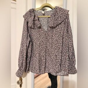 H&M Black Floral Ruffle Collar Blouse